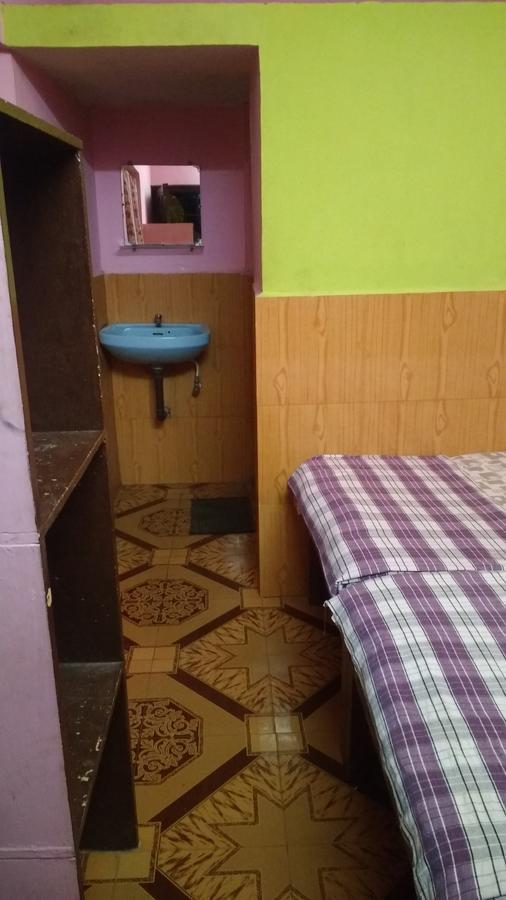 Reshma Guest house *
